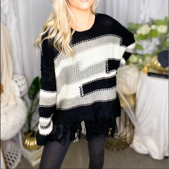 NWOT KYE MI SWEATER - Picture 3 of 11